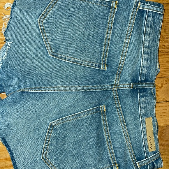 womens jean shorts, brand Cello - Picture 1 of 3